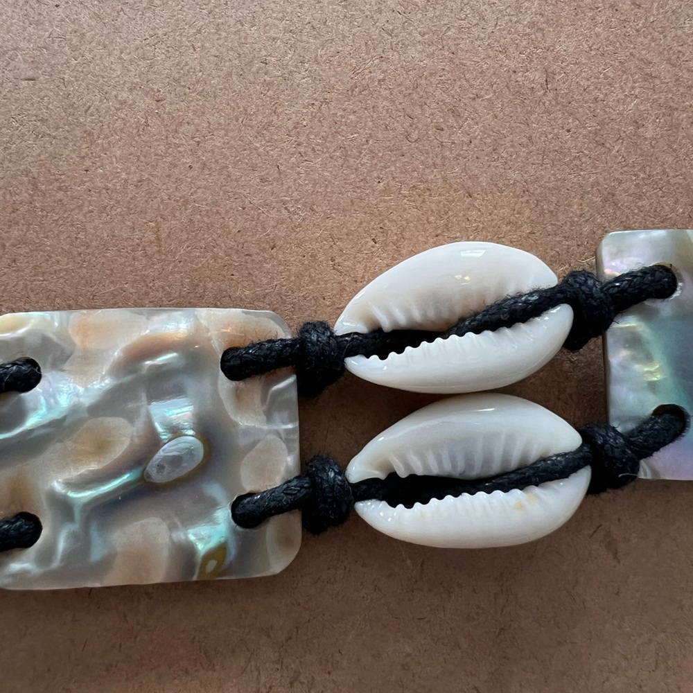 Boho Cowrie & Abalone Shell Belt | Adjustable Black Cord Coastal Waist Belt - Picture 4 of 8